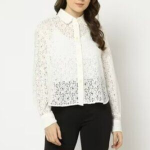 GAP Lace shirt Large NWT